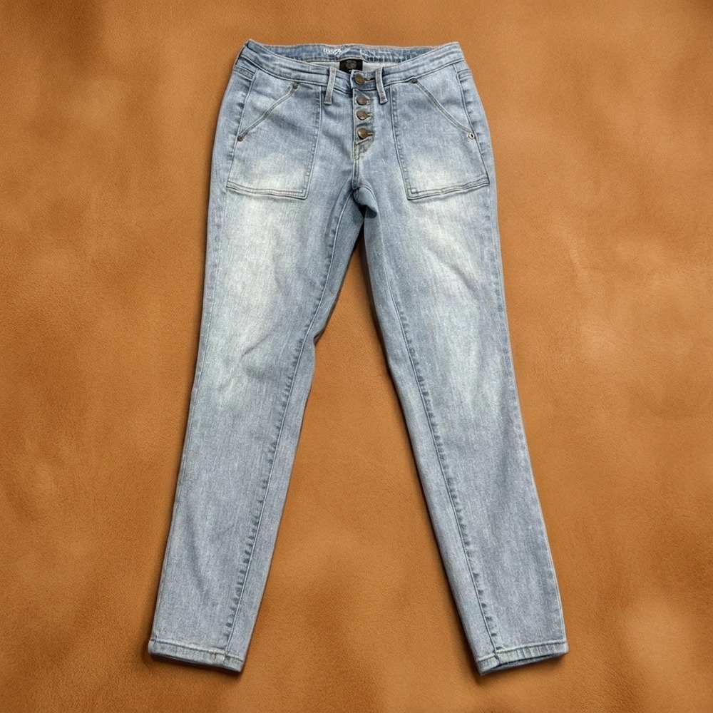 Mossimo Power Stretch Skinny Jeans Womens 4/27R Light Wash Button Fly 28 Inseam
